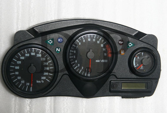 bord Honda CBR 600 F4